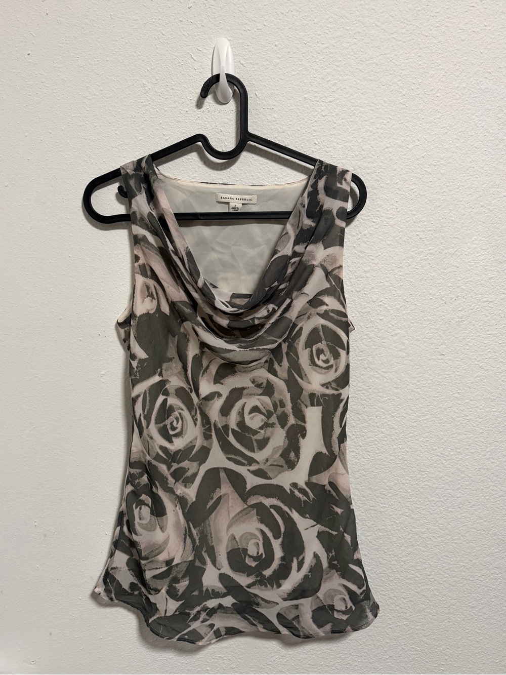 Banana Republic Sleeveless Cowl Neck Floral Camisole in Gray and Pink